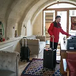Lucky Cave Cappadocia גורמה