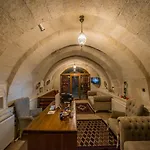 Lucky Cave Cappadocia מלון גורמה