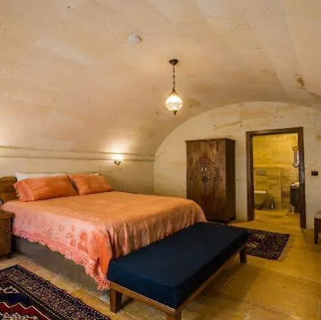 Lucky Cave Cappadocia 3*