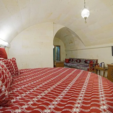 Lucky Cave Cappadocia 3*