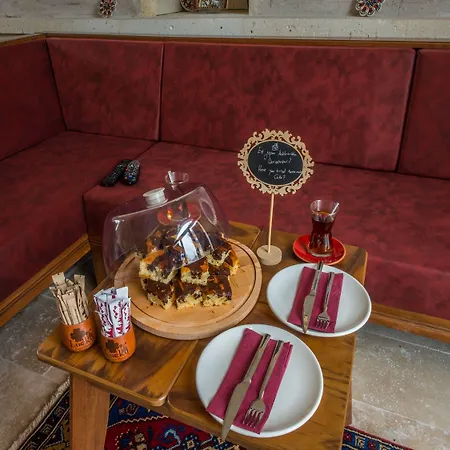 Lucky Cave Cappadocia 3* Гореме