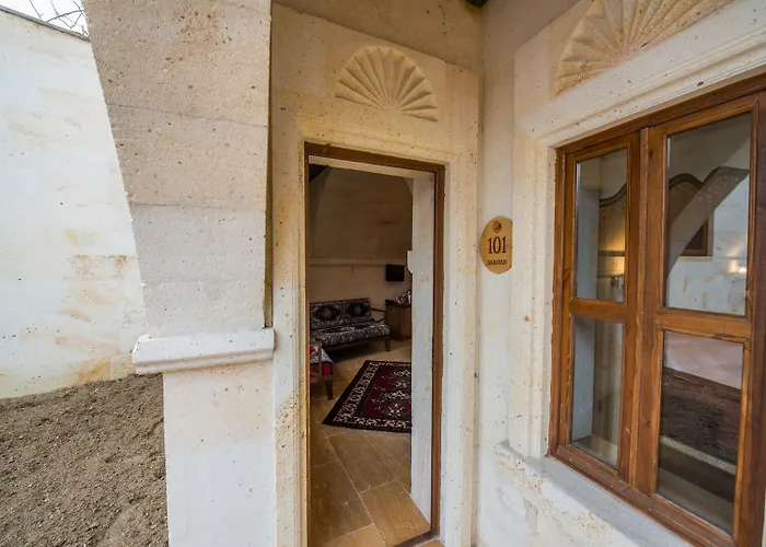 Lucky Cave Cappadocia Отель Гореме