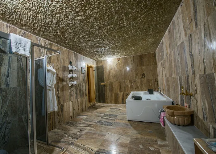 Lucky Cave Cappadocia Hotel 3*