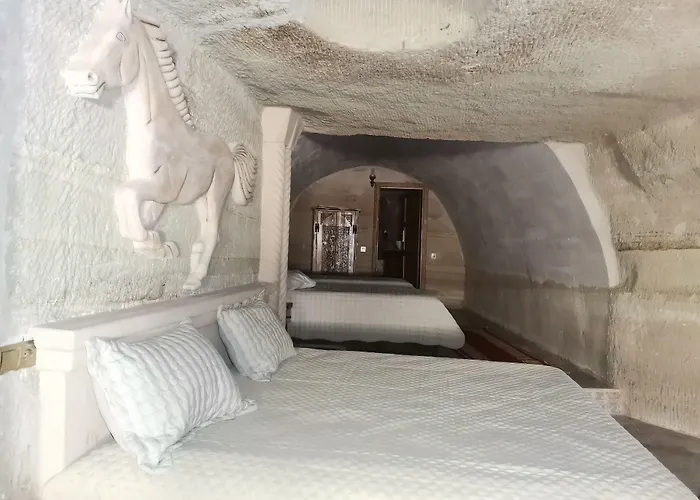 Lucky Cave Cappadocia Отель 3*